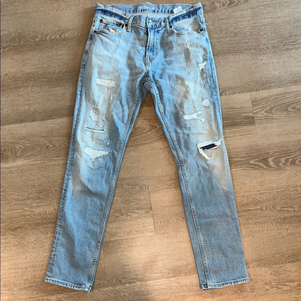 Men's Light Blue Distressed Jeans